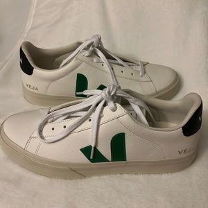 Size 9 Veja’s, white black and green. NEVER WORN